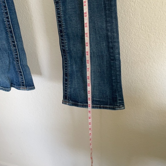 Rock Revival size 23 jeans new condition only wear once. Bought from Buckle $159 - Picture 8 of 9
